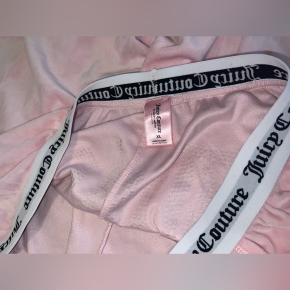Juicy Couture Light Pink Velour Hoodie and Pants - Picture 5 of 10